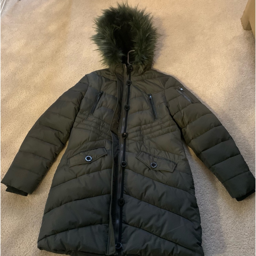 BRAND NEW DIESEL OLIVE GREEN PUFFY COAT! (OLIVE GREEN)